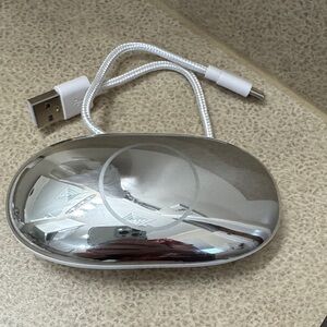 ZIIP HALO
Nanocurrent™ and Microcurrent Facial Toning Device